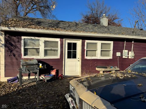 3303 42nd St, Indianapolis, IN, 46205-3015 | Card Image