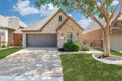 9504 National Pines Dr, Mckinney, TX, 75072-9168 | Card Image