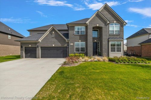 1283 Bloomingdale Dr, Troy, MI, 48085-5115 | Card Image