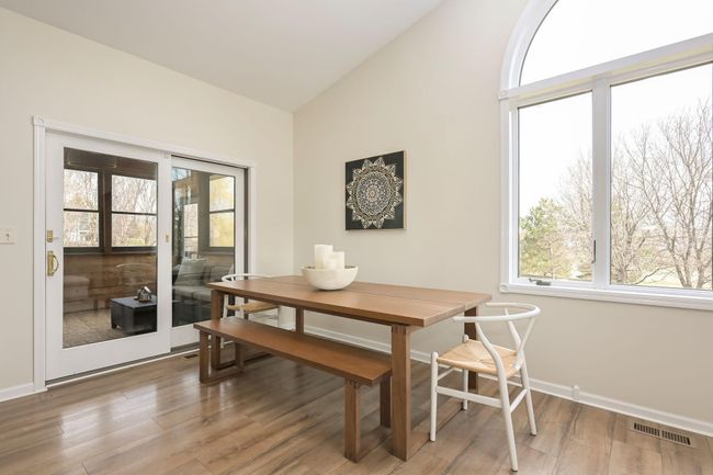 Dining room can host a large group | Image 19