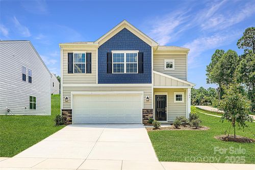 106 Astor St, Troutman, NC, 28166-8539 | Card Image