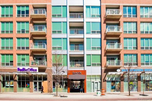 314-3670 Woodward Ave, Detroit, MI, 48201-2458 | Card Image