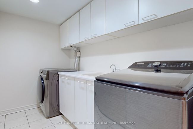 132 John St, House attached with 3 bedrooms, 4 bathrooms and null parking in Oakville ON | Image 7