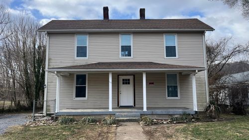 113 Brake Rd, Elliston, VA, 24087-4440 | Card Image