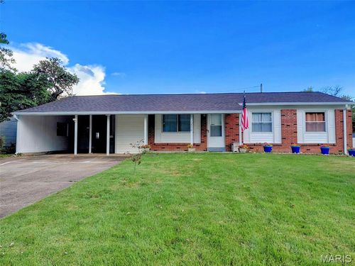 12050 Providence Lane, Maryland Heights, MO, 63043 | Card Image