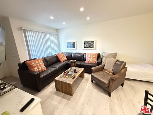 207-2857 N Los Felices Rd, Palm Springs, CA, 92262 | Card Image