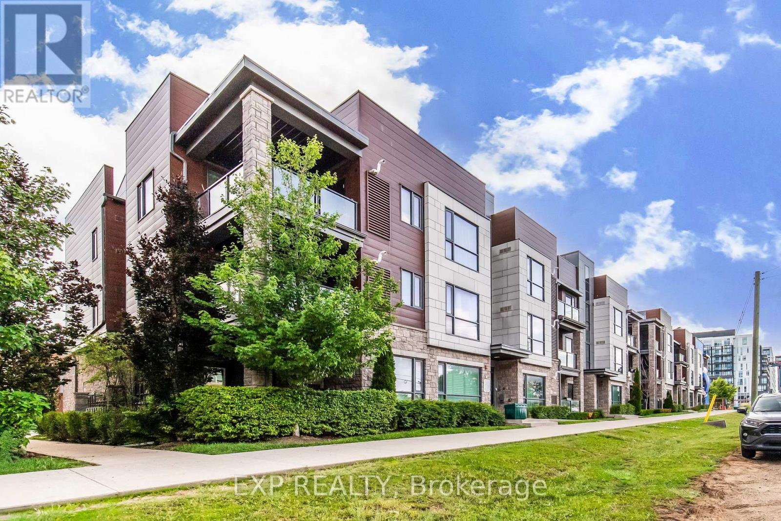 Residential in Oakville (WM Westmount) 3
