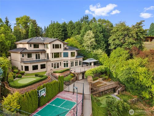 7909 78th Ave Se, Mercer Island, WA, 98040-5566 | Card Image