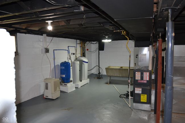 Basement utility area | Image 29