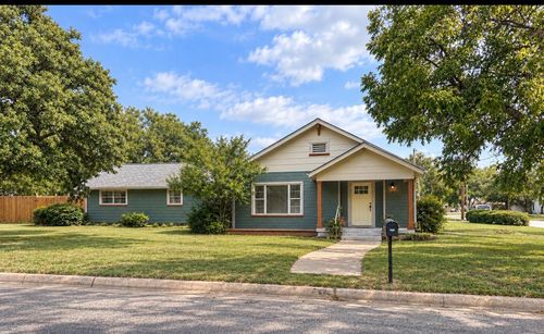 705 W Pecan St, Stephenville, TX, 76401-5516 | Card Image