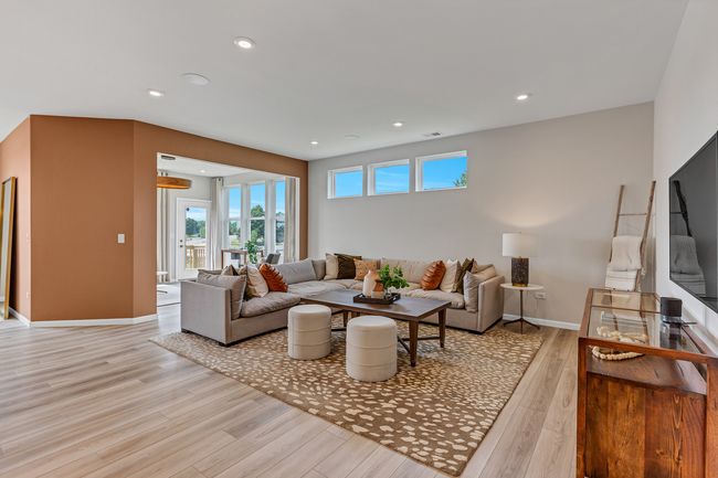 GATHERING ROOM | Image 4