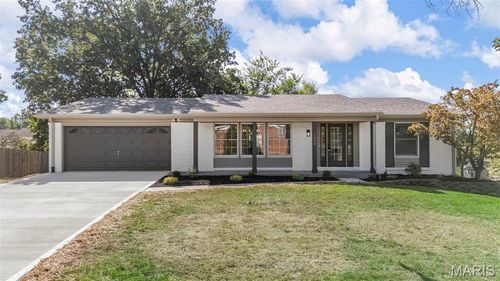 1640 Sunnyridge Rd, Ellisville, MO, 63011-1907 | Card Image