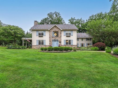 184 Circle Dr, Manhasset, NY, 11030-1123 | Card Image