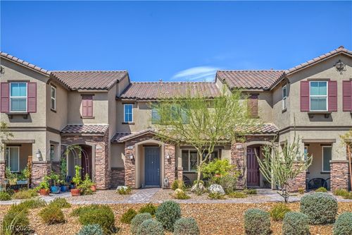 7064 Coyote Mesa St, North Las Vegas, NV, 89086-1531 | Card Image