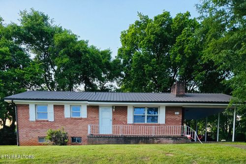 1010 W Morris St, Sweetwater, TN, 37874-2117 | Card Image