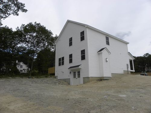 lot-21-305 Karatzas Ave, Manchester, NH, 03104-4605 | Card Image