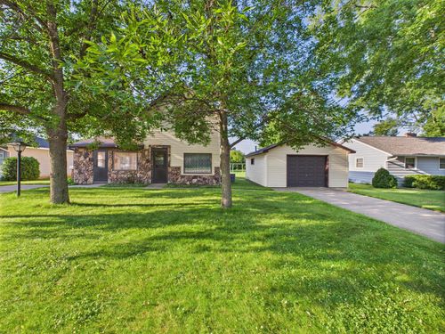 412 1st St Sw, Melrose, MN, 56352-1244 | Card Image