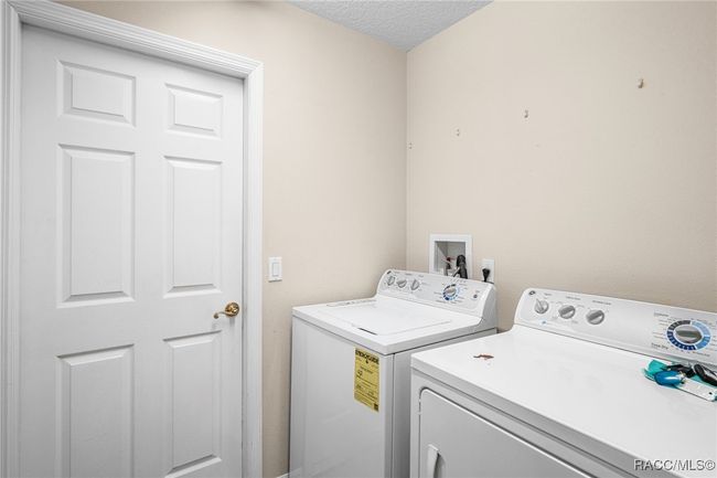 4542 N Serene Pt, House other with 3 bedrooms, 2 bathrooms and 2 parking in Hernando FL | Image 37