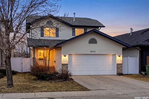 1614 Rousseau Crescent, Regina, SK, S4X4L8 | Card Image