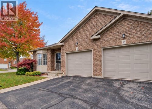 1-10 Courtland Drive, Brantford, ON, N3R7Y2 | Card Image