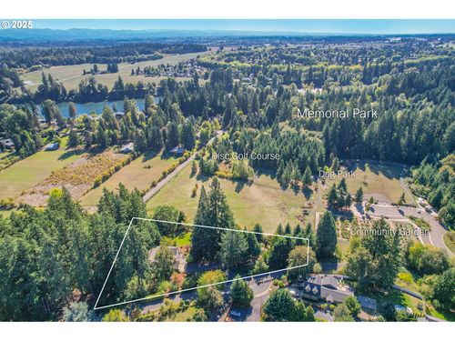 7490 Sw Schroeder Way, Wilsonville, OR, 97070-9574 | Card Image
