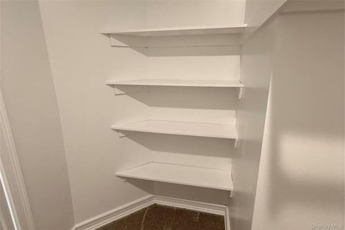 203-122 Greenwich Ave, Goshen, NY, 10924-2012 | Card Image