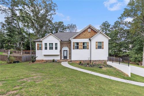 5855 Crowley Dr, Douglasville, GA, 30135-5722 | Card Image