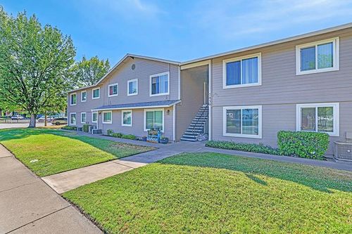 7856 Old Auburn Road, Citrus Heights, CA, 95610 | Card Image