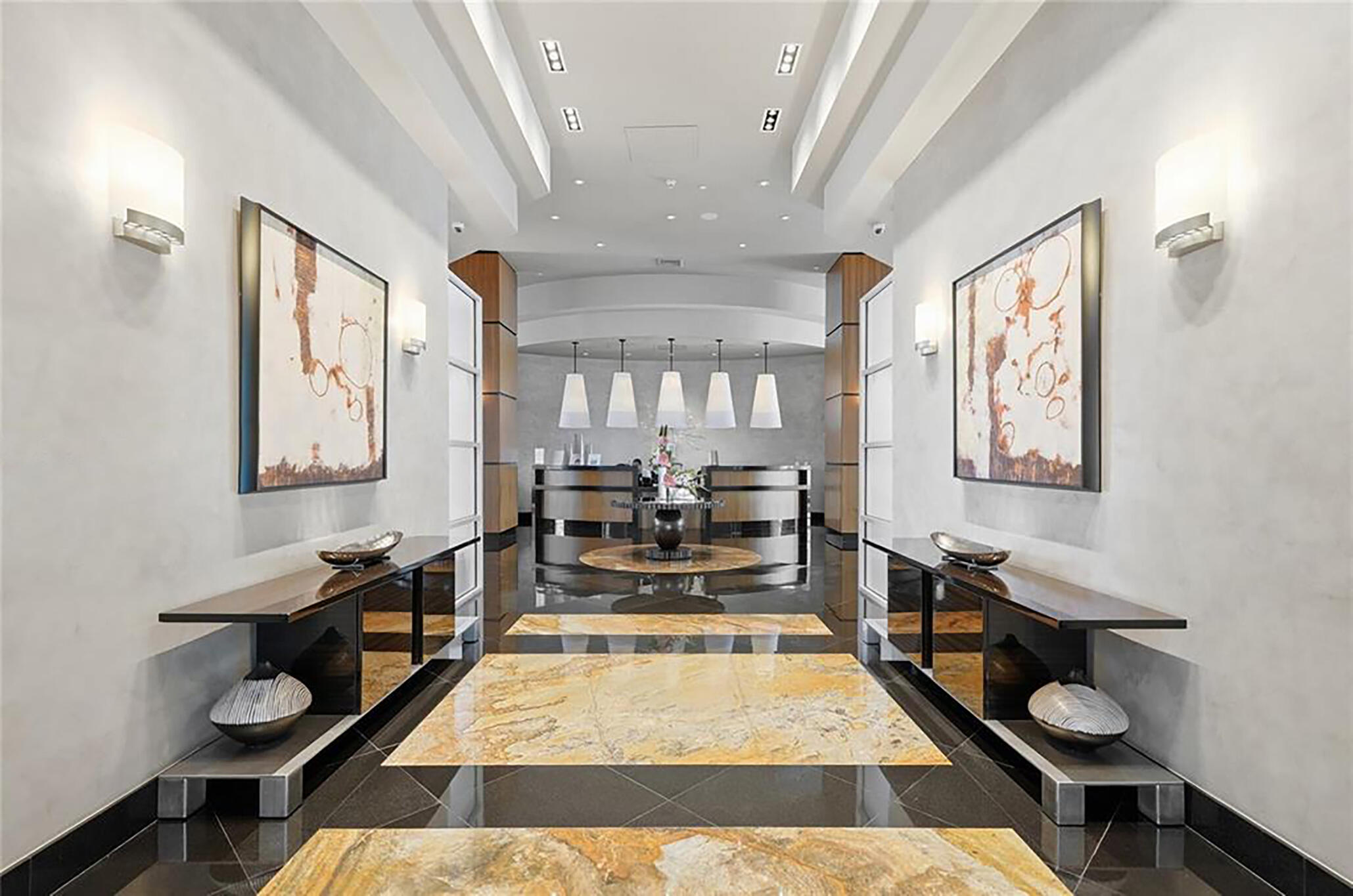 Residential in Hollywood 2