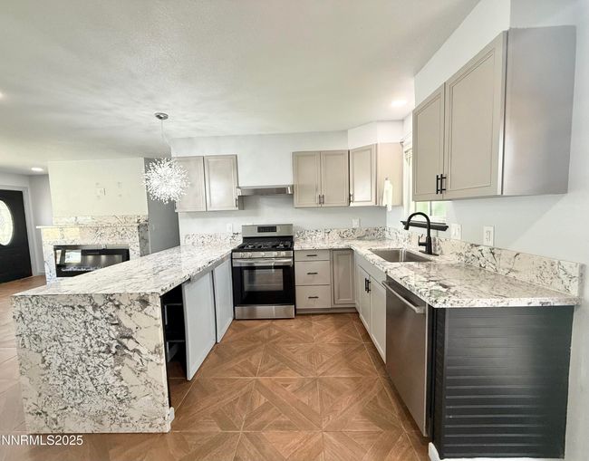 603 Camelot Way, House other with 3 bedrooms, 1 bathrooms and 4 parking in Winnemucca NV | Image 14