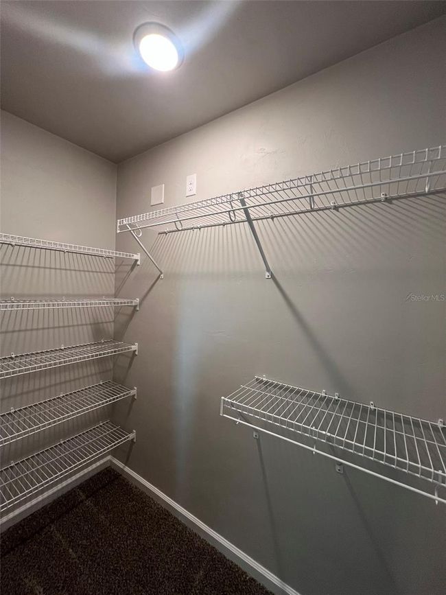 Master Closet | Image 11