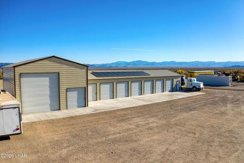 8089 N Wagon Wheel Dr, Lake Havasu City, AZ, 86404 | Card Image