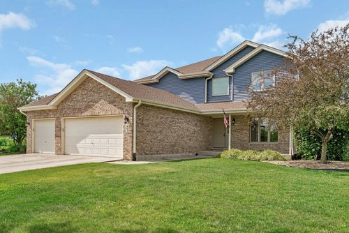 601 High Grove Dr, Minooka, IL, 60447-8275 | Card Image