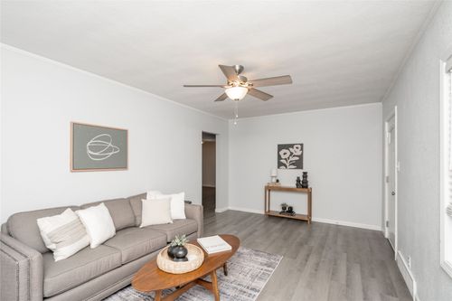 3308 Sw 7th St, Des Moines, IA, 50315-7655 | Card Image