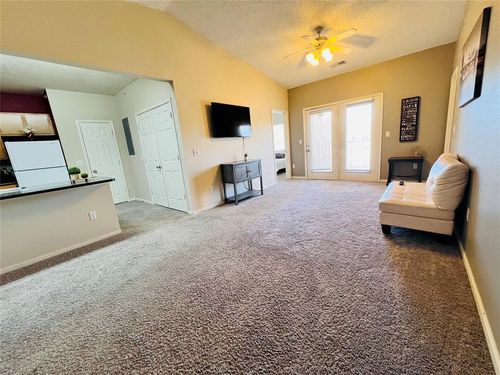 1132-2200 Classen Blvd, Norman, OK, 73071-4232 | Card Image