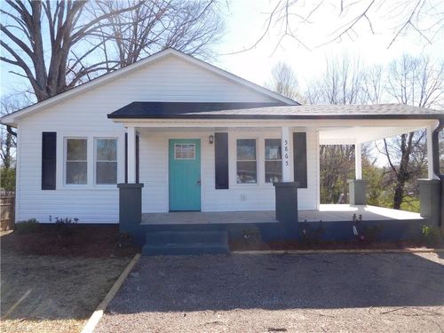 5865 Germanton Rd, Winston Salem, NC, 27105-8600 | Card Image