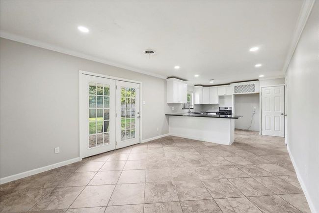 4655 Dellwood Ln, House other with 3 bedrooms, 2 bathrooms and null parking in Beaumont TX | Image 9
