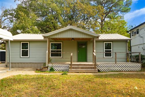 10015 Shoreline Dr, Wills Point, TX, 75169-3626 | Card Image