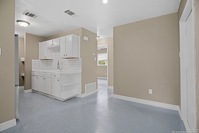 5728 Harefield Dr, House other with 3 bedrooms, 2 bathrooms and null parking in San Antonio TX | Image 9