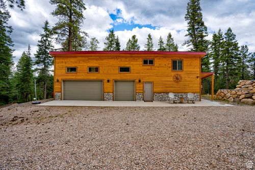 1990 Dixie Dr, Duck Creek Village, UT, 84762 | Card Image