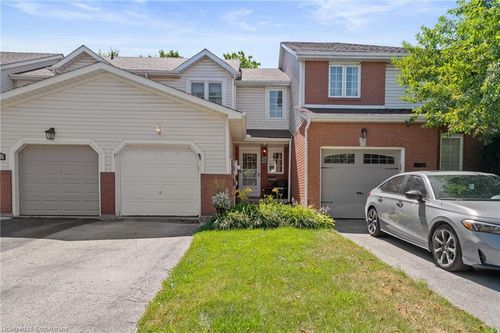 33 Walker Crt, Grimsby, ON, L3M5J5 | Card Image