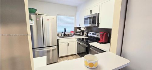 apt-306-9480 Sunrise Lakes Blvd, Sunrise, FL, 33322-1290 | Card Image