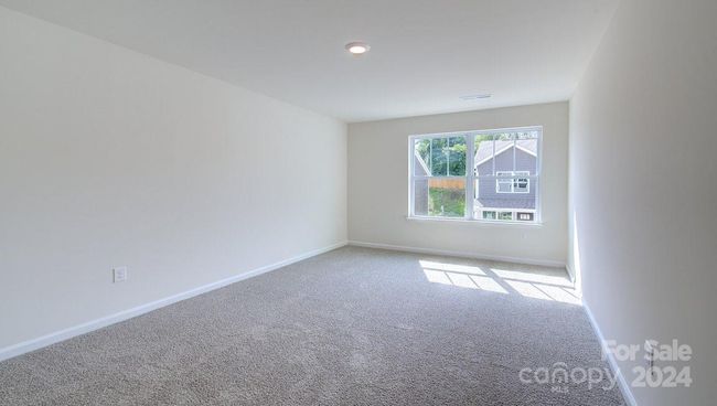 2nd Secondary Bedroom Upstairs 16'7"X10'6" | Image 20