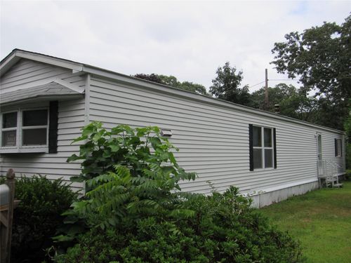 unit-101-37 Hubbard Ave, Riverhead, NY, 11901-2349 | Card Image