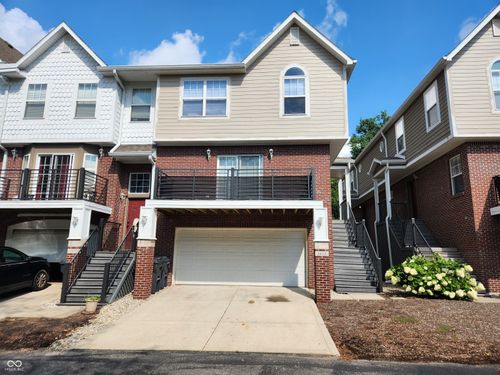 1479 Autumn Oak St, Greenwood, IN, 46143-6979 | Card Image