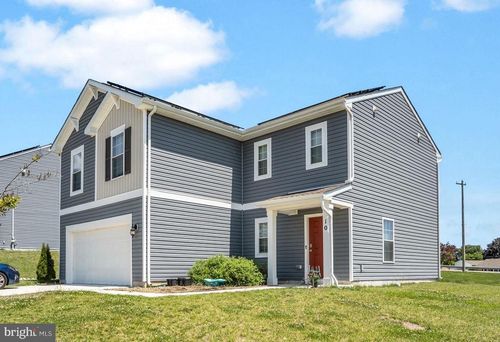 10 American Ave, CARLISLE, PA, 17013-9909 | Card Image