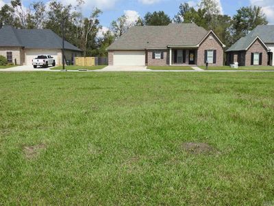 220 Derusso Street, Home with 0 bedrooms, 0 bathrooms and null parking in Houma LA | Image 2