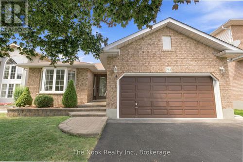 733 Sundance Cir, Oshawa, ON, L1J8N9 | Card Image