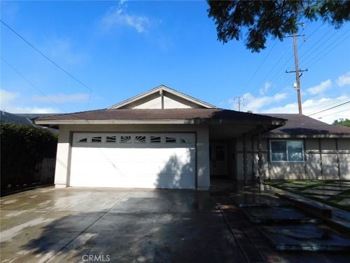 835 E Culver, Orange, CA, 92866 | Card Image