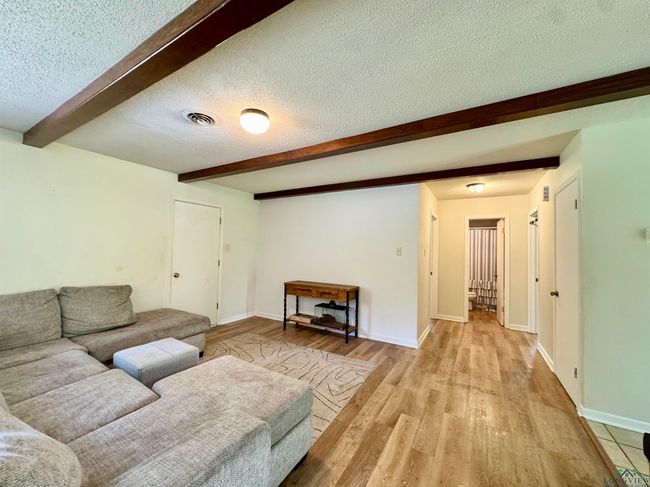 377 Cargill Rd E, House other with 3 bedrooms, 2 bathrooms and null parking in Marshall TX | Image 8